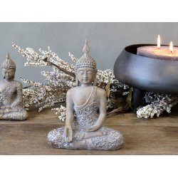Buddha siddende H18/L13/B6 cm latte
