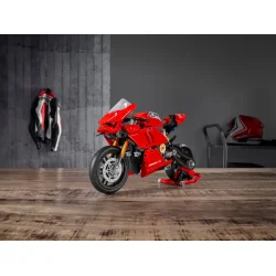 Ducati Panigale V4 R
