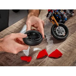 Ducati Panigale V4 R