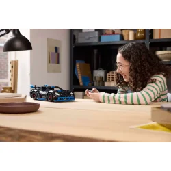 Porsche GT4 e-Performance-racerbil