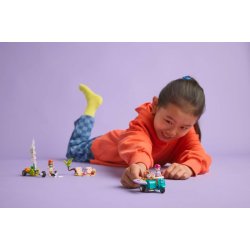 Eventyr med surfende hunde og scooter