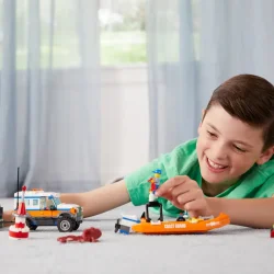 Firhjulstrukket udrykningsenhed