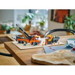 Stort bj�rgningsk�ret�j med kran