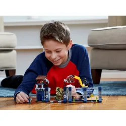 Dilophosaurus-angreb p forposten