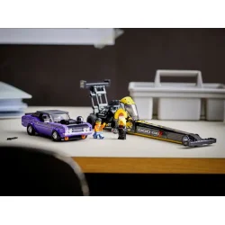 Mopar Dodge//SRT Top Fuel-dragster og 1970 Dodge Challenger T/A