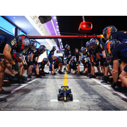 Oracle Red Bull Racing RB20 F1-bil