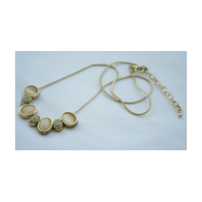 Halskde kort guldbelagt krystal og opal ovaler