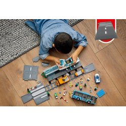 LEGO CITY Togstation 60335