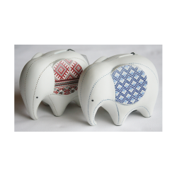 Elefant sparebsse med bl rer