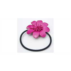 Hrelastik med lder blomst i pink. 